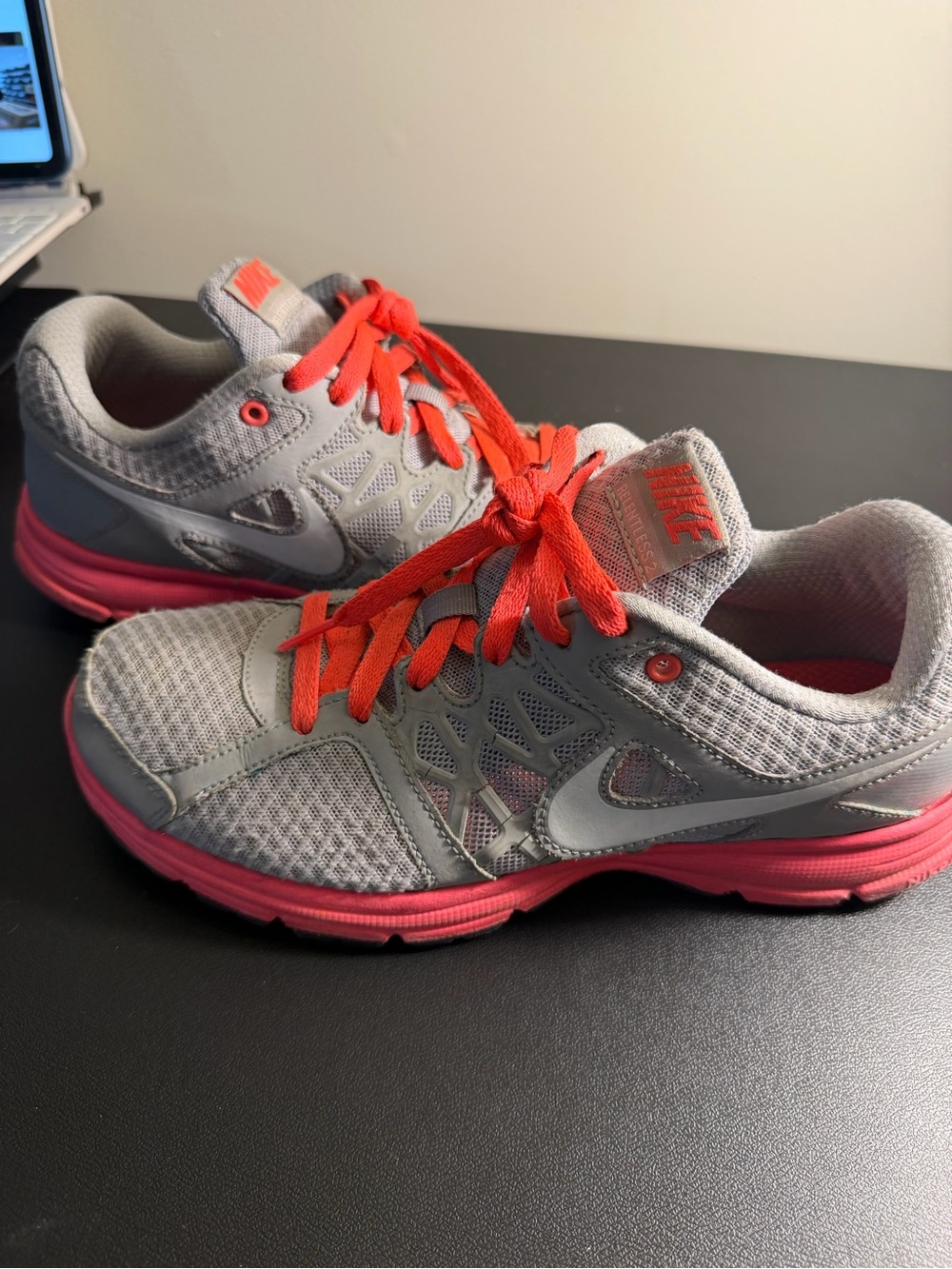 Nike Women’s Gray Athletic Sneakers with Bright Pink Accents